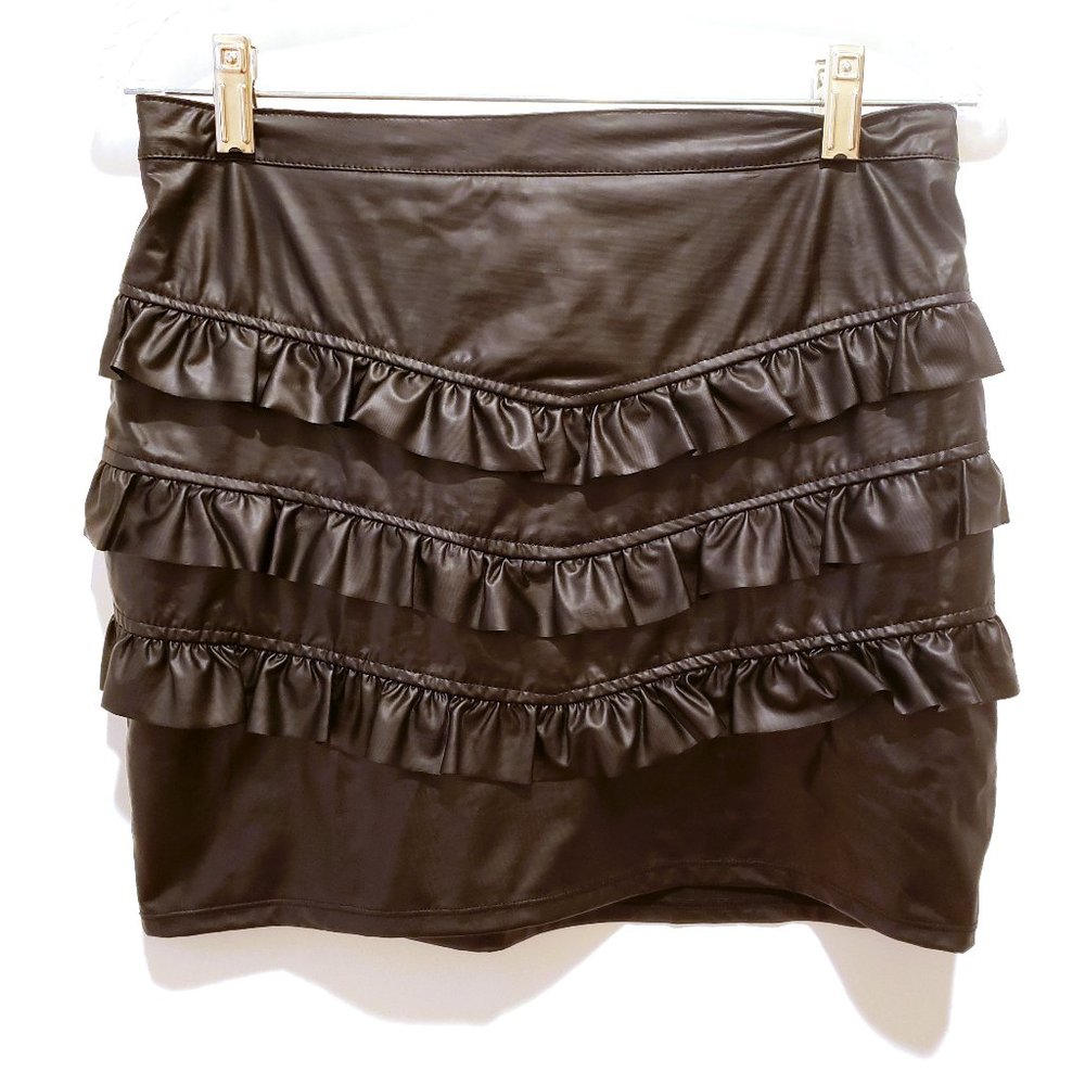 Living Doll Mini Skirt Black Ruffle Stretch Faux Leather Look Size 1
